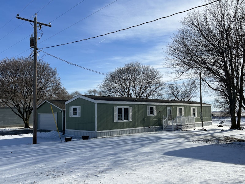 Great buy in Lesterville 807 Railroad St, Lesterville SD