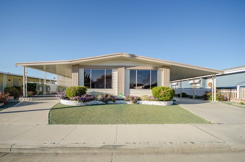 Beautiful 55+ Senior Home in Sierra Dawn North! 1250 Cabrillo Dr