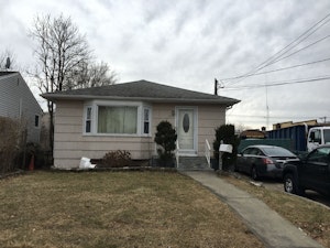 Uniondale Home, NY Real Estate Listing
