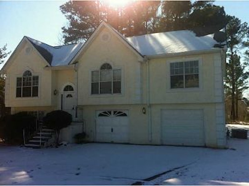 JONESBORO GA Homes for Sale & Foreclosures 1199 Forest GLN