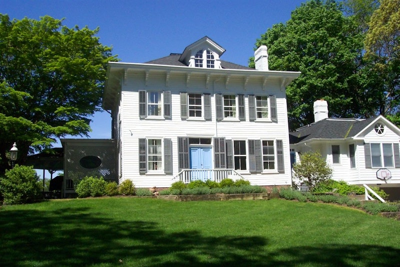 WEST NECK WATERFRONT WITH POOL AND DOCK Shelter Island, NY