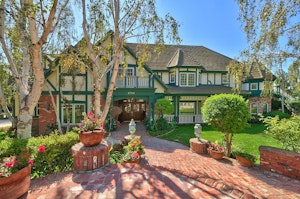 Santa Rosa Valley Home, CA Real Estate Listing