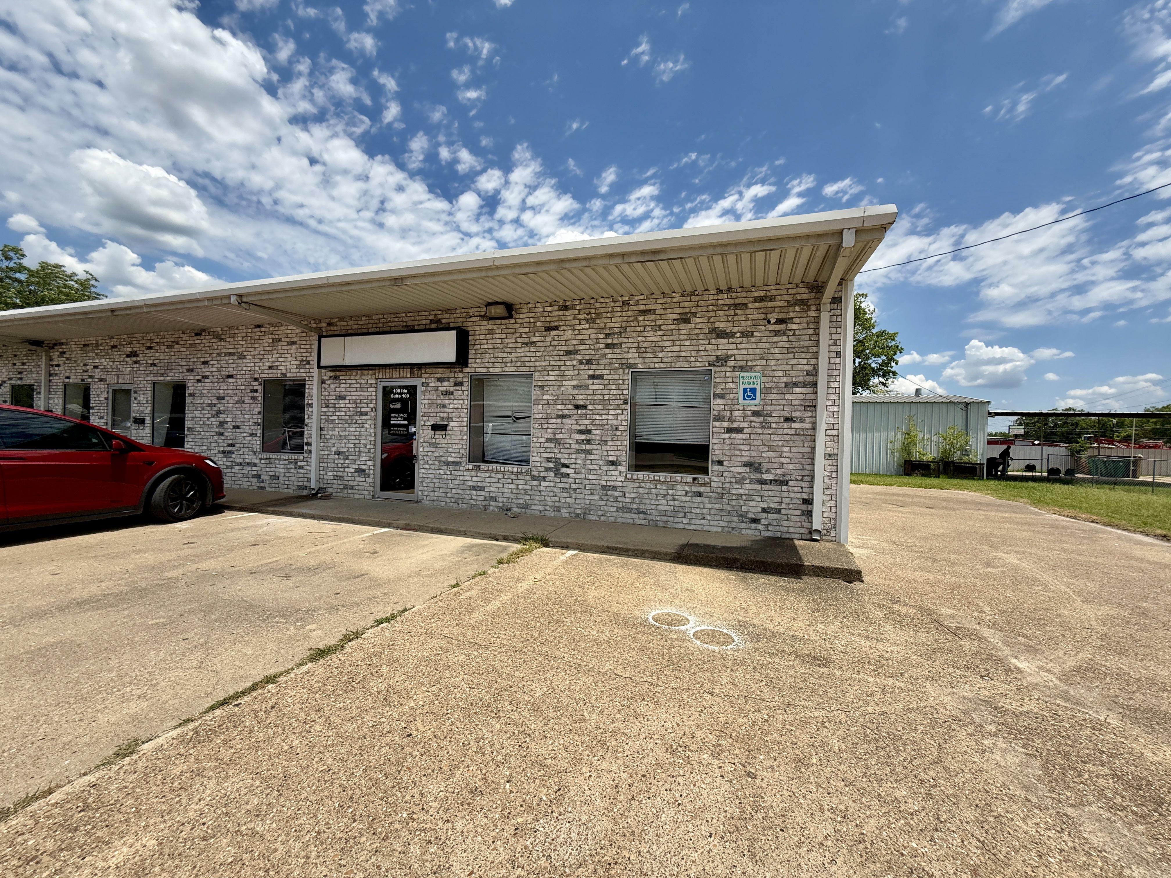 Terrell Home, TX Real Estate Listing