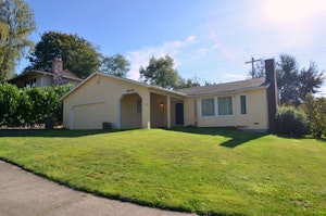 Federal Way Home, WA Real Estate Listing