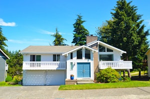 Federal Way Home, WA Real Estate Listing