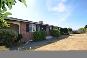 Tacoma Home, WA Real Estate Listing