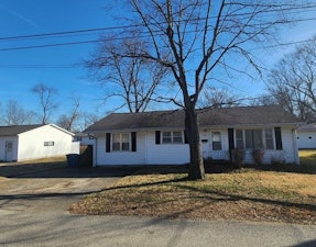 Olney Home, IL Real Estate Listing