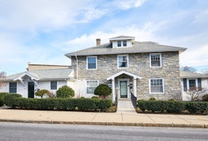 Reading Home, MA Real Estate Listing