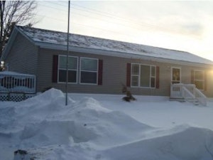 Raymond Home, NH Real Estate Listing
