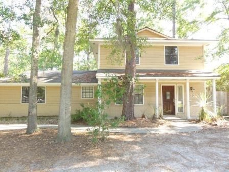 802 Northside Drive 802 Northside Drive, Valdosta GA