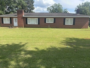 Frisco City Home, AL Real Estate Listing