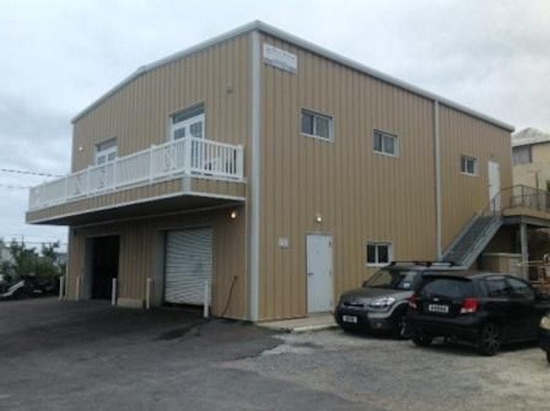 NEW PRICE !! Pembroke 4000Sq ft Warehouse for Sale 1,300,000 OFFERS