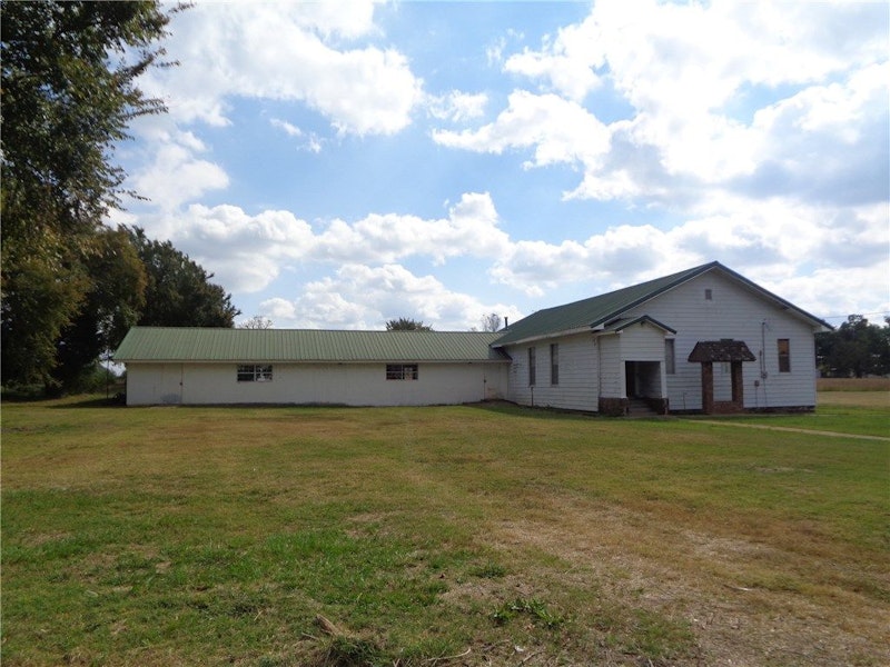 Church with Endless Possibilities! 24506 Green Rd, Cameron OK