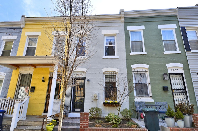 Charming Mount Pleasant Row Home! 2335 17th Street NW, Washington DC