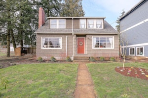 Portland Home, OR Real Estate Listing