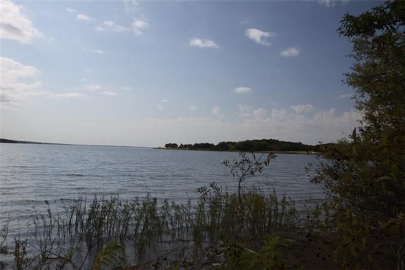 Tract 3 at Navarro Mills Lake TR 2 NW 3110, Purdon TX