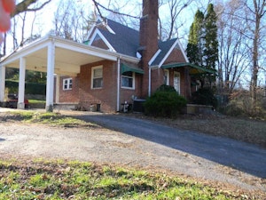 Williamsburg Ky Presents Branson Real Estate And Auction For All Your Real Estate Needs