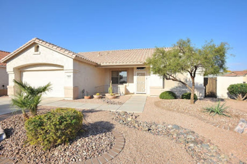 Arizona Traditions 3 Bedroom Home for Sale 17900 W Legend Dr, Arizona Traditions in Surprise AZ