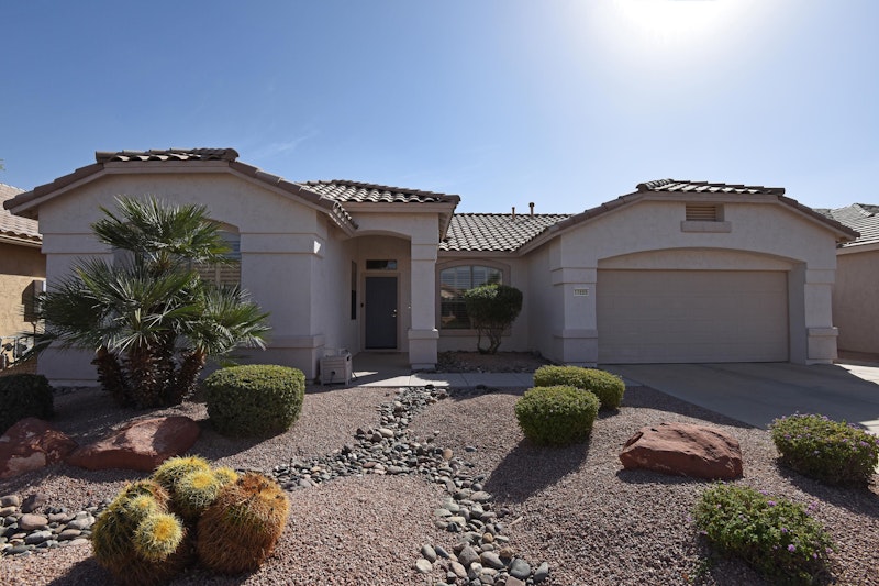 Arizona Traditions Home Gated Community 17655 W SKYLINE Drive, Surprise