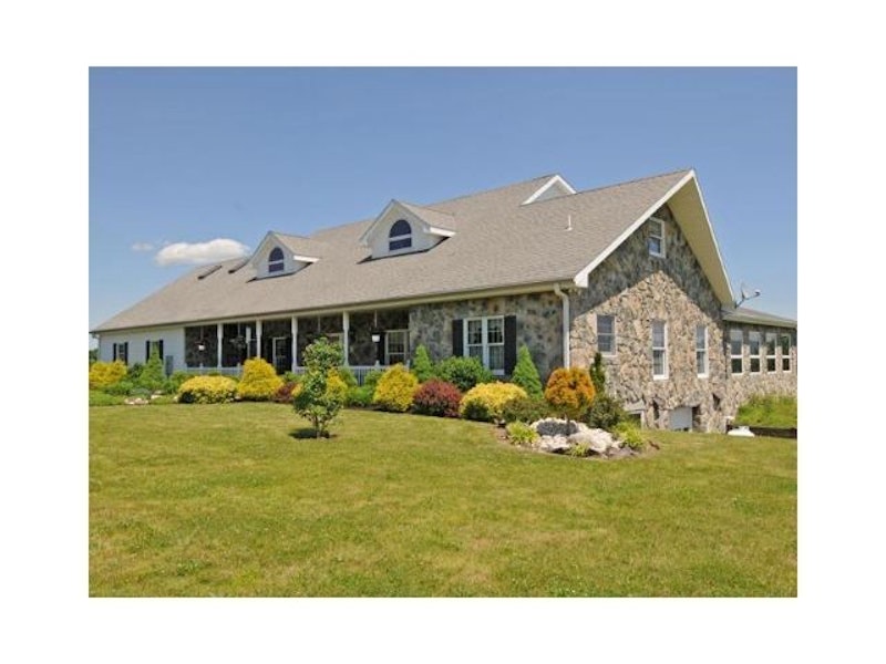 Ligonier Twp Property 352 McCurdy Trail, Ligonier Twp PA