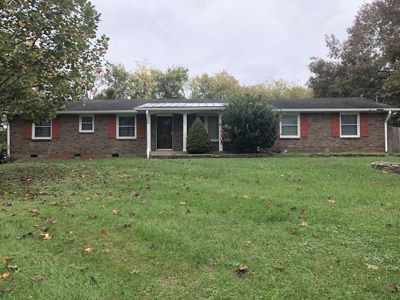 Absolute Auction Thursday November 21 at 11 114 Wessington Place