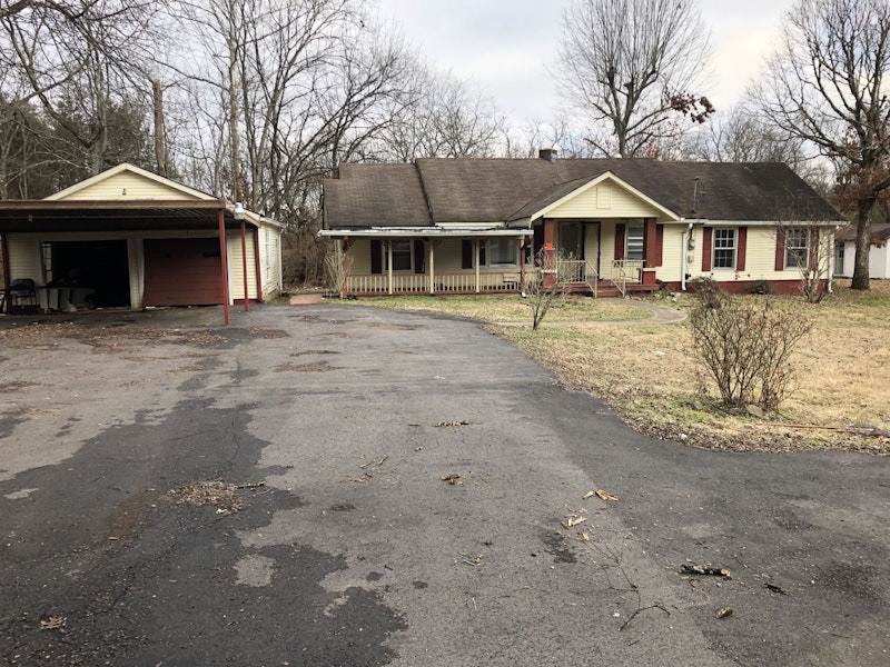 Absolute Auction Thursday January 16 at 11 AM 1230 Old Dickerson Road, Goodlettsville TN